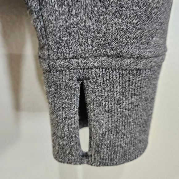 OGIO ENDURANCE Hoodie With John deere Logos - Picture 5 of 9